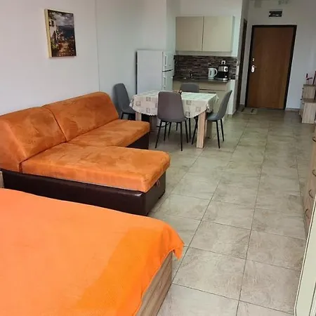 Apartamento Ultima - Super Center Burgas