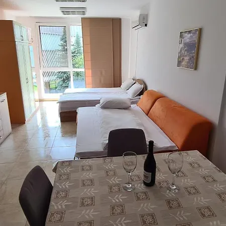 Ultima - Super Center Apartamento *